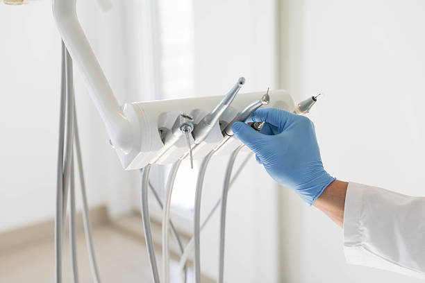 24/7 Emergency Teeth Cleaning And Checkup experts in Elmwood, LA